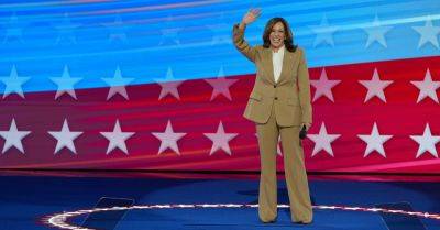 Kamala Harris - Barack Obama - Tim Walz - Kamala Harris’s Tan Suit Surprise - nytimes.com - New York - Iraq - Syria