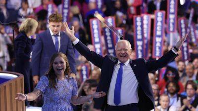 Bill Clinton - Tim Walz - Stevie Wonder - Tim Walz headlines third night of DNC with help, Bill Clinton, Oprah and Stevie Wonder - npr.org - state Minnesota - city Chicago - state Nebraska - county Butte