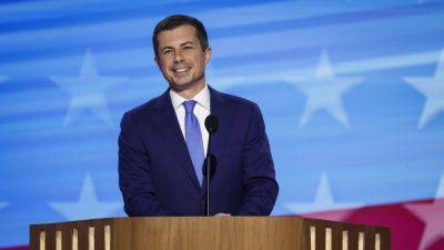 Trump - Pete Buttigieg - Ximena Bustillo - Bill - Pete Buttigieg calls for 'joy' — not a 're-run of some TV wresting death match' - npr.org - state Indiana - city Chicago