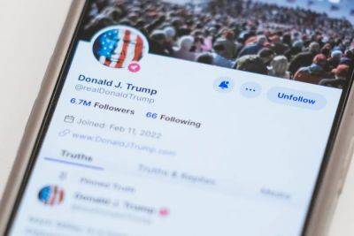 Donald Trump - Katie Hawkinson - Why Trump might have trouble cashing in on Truth Social billions - independent.co.uk - state Florida - New York