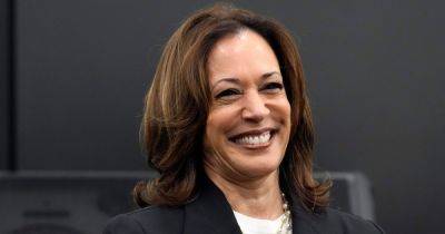 Kamala Harris - Bill Clinton - Drew Barrymore - David Moye - Right Winger Outrage Over Kamala Harris’ College Resume Brutally Mocked - huffpost.com - Usa - Washington - county Alameda