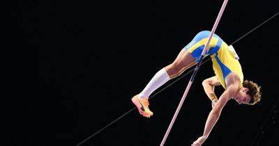 Watch Mondo Duplantis Soar To Incredible World Record In Pole Vault At Olympics - huffpost.com - China - state Louisiana - France - Greece - Sweden