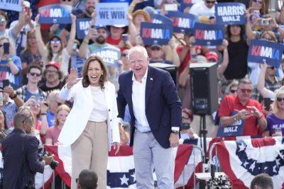 The first Harris-Walz event was almost exactly like Trump’s earliest rallies