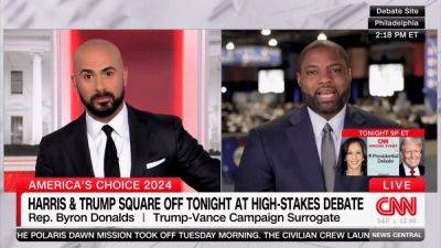 Byron Donalds - Kristine Parks - Byron Donalds spars with CNN anchor over past Trump comment on Harris' race: 'This is gaslighting' - foxnews.com - Usa - city Sanchez