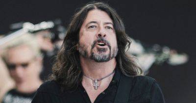 Kelby Vera - Dave Grohl Announces He's Fathered A Child Outside Of His Marriage - huffpost.com