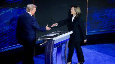 Donald Trump - Kamala Harris - Ronald Reagan - Emma Colton - Harris claims Trump abortion platform makes ‘no exception,’ moments after Trump says the opposite - foxnews.com - city Philadelphia