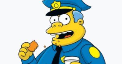 Donald Trump - Mike Dewine - David Moye - Hank Azaria Imagines 'Simpsons' Springfield Police Chief Dealing With Cat-Eating Calls - huffpost.com - state Ohio - Haiti