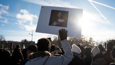 Feds expand list of Iranian officials barred from entering Canada