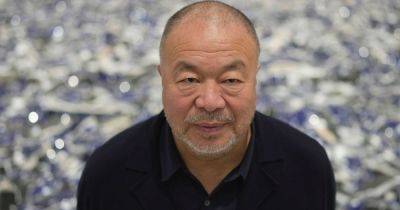 Lydia OConnor - Man Smashes Porcelain Ai Weiwei Sculpture At Italian Museum - huffpost.com - China - New York - Italy