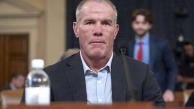 Brett Favre - Retired NFL quarterback Brett Favre says he has Parkinson’s disease - apnews.com - Washington - state Mississippi