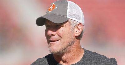 NFL Great Brett Favre Reveals Parkinson's Diagnosis During Congressional Hearing