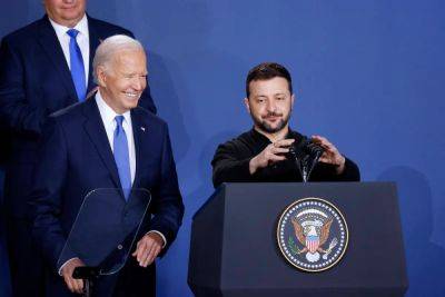 Joe Biden - Kamala Harris - Mike Johnson - Vladimir Putin - Volodymyr Zelensky - Andrew Feinberg - Biden and Harris to meet with Zelensky at White House after Trump snubs Ukrainian leader - independent.co.uk - Usa - state Pennsylvania - China - Ukraine - Russia - Brazil