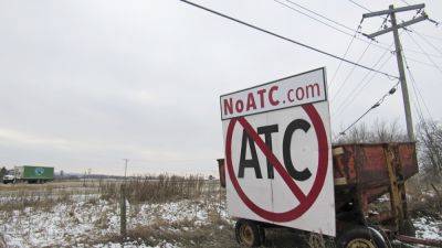 Utilities complete transmission line linking Iowa and Wisconsin