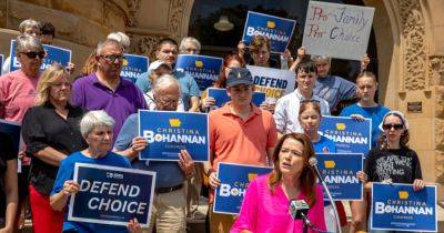 In Iowa, Democrats Count on Backlash to Abortion Law to Bolster Bids for Congress