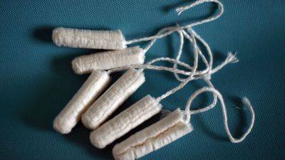 After a study found toxic metals in tampons, lawmakers are pressing the FDA to act