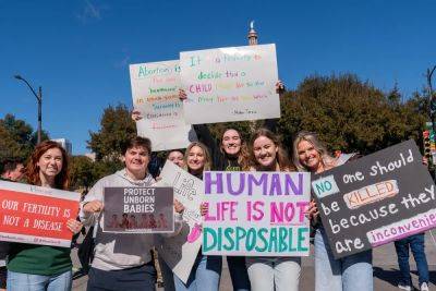 Ken Paxton - Graig Graziosi - Texas sues for medical records of women who are seeking out of state abortions - independent.co.uk - Usa - New York - state Texas