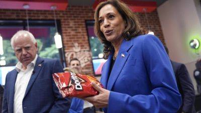 Harris turns to her favorite foods in effort show a more private side and connect with voters